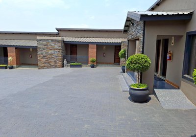 Balalaika Boutique Lodge