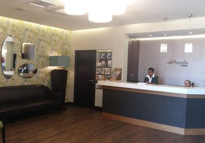 Check-in/check-out kiosk