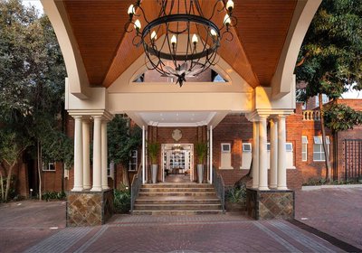 Premier Quatermain PorteCochere