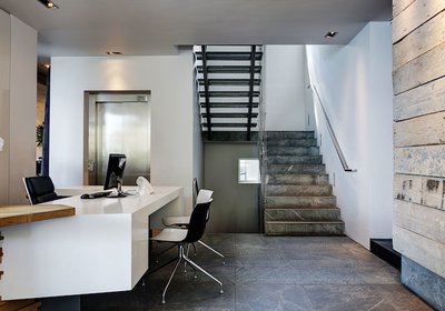 Check-in/Check-out Kiosk