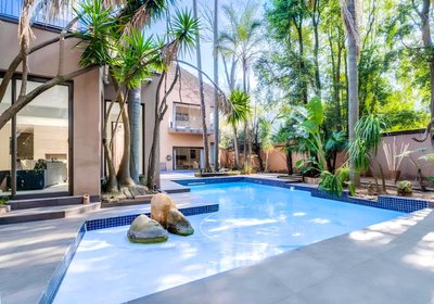 Urban Guest House on Atholl