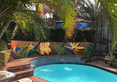 Ansteys Beach Self-Catering and Backpackers