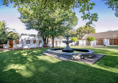 Middle Street Manor B&B