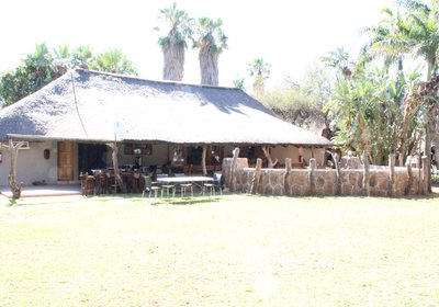 Makoppas Nest River Lodge