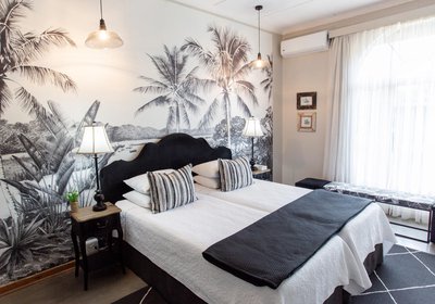 Whispering Thorns Guest Farm