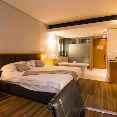 AHA Gateway Hotel