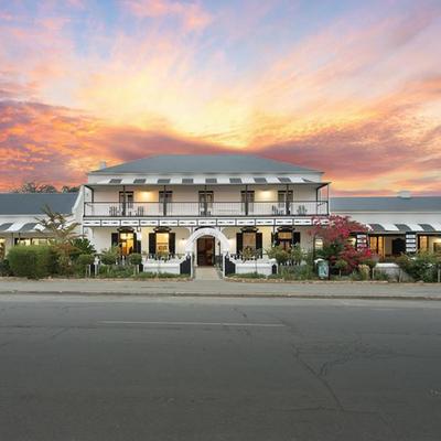 Mont d’Or Swartberg Hotel
