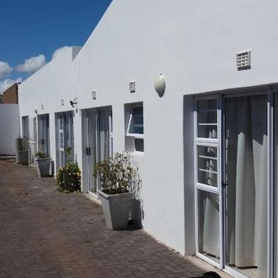 Saldanha Bay Inn