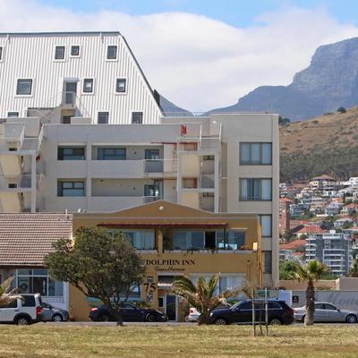 Dolphin Inn Guest House