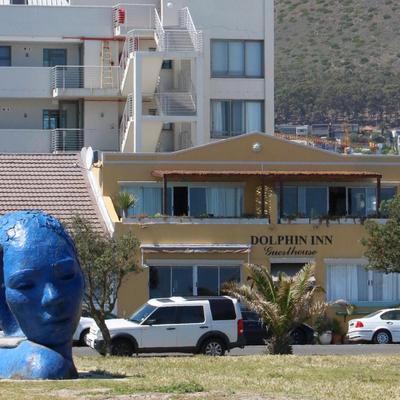 Dolphin Inn Guest House