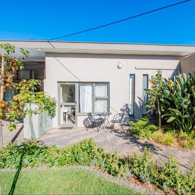 Glen Maine Guest House & Self Catering