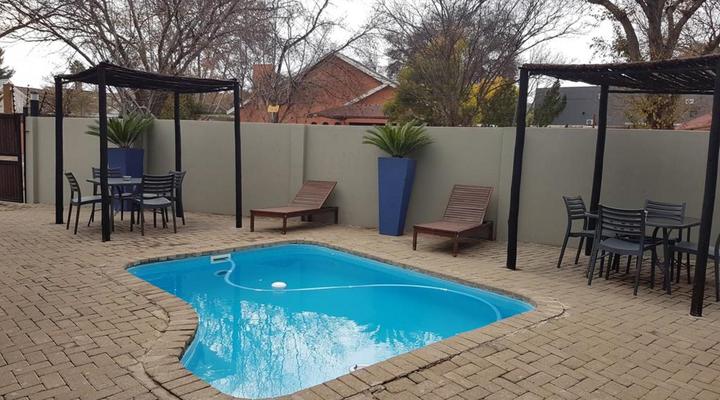 A Contempo Guesthouse