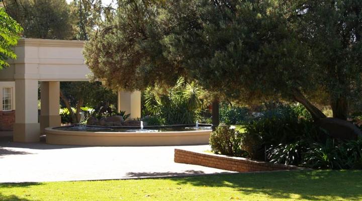 Impa-Lala Country Estate