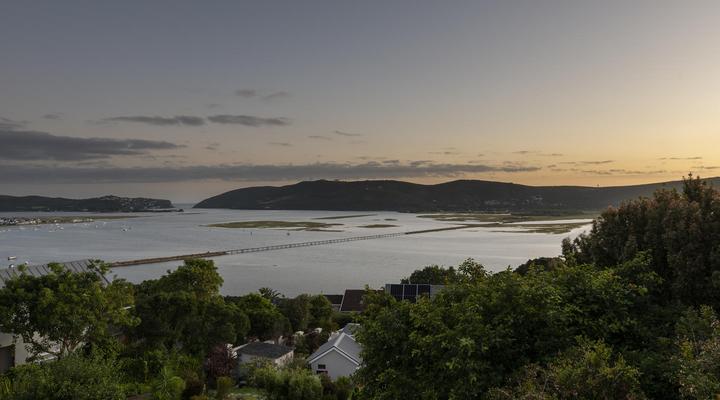 THEBLOEM Guest Suites