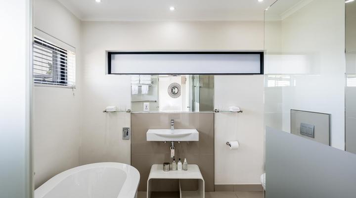 THEBLOEM Guest Suites