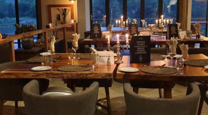 Barefoot Addo Elephant Lodge