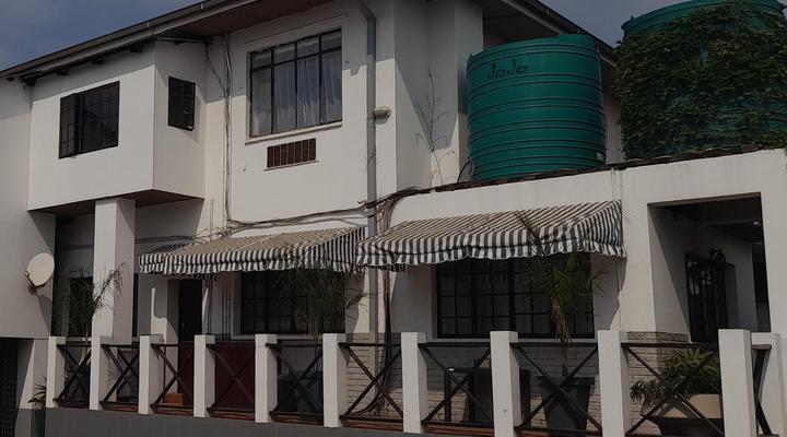 Anchors Inn Guest Lodge