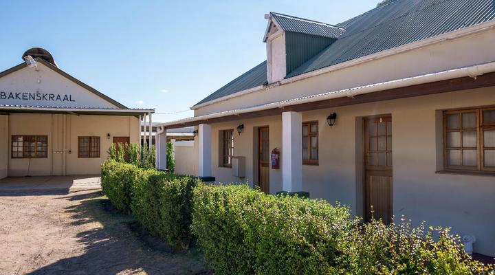 Bakenskraal Ostrich Palace