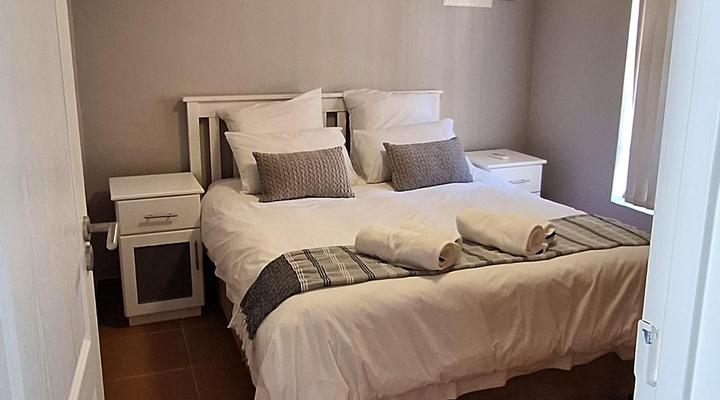 Firehouse Self-Catering Cottage No 5