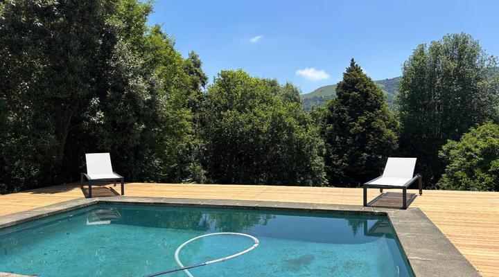 House 28, Fort Village