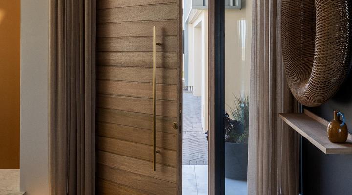 Villa and Studio Eiland