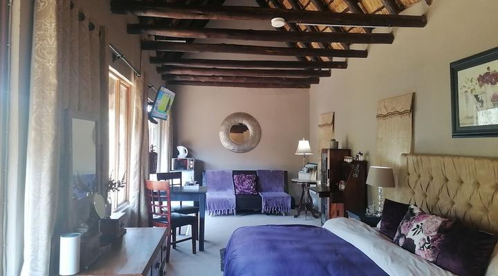 Hawklee Country House