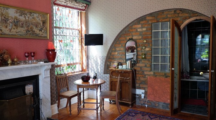 Jambo Guest House