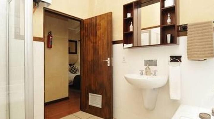 Aloe House Guest Lodge