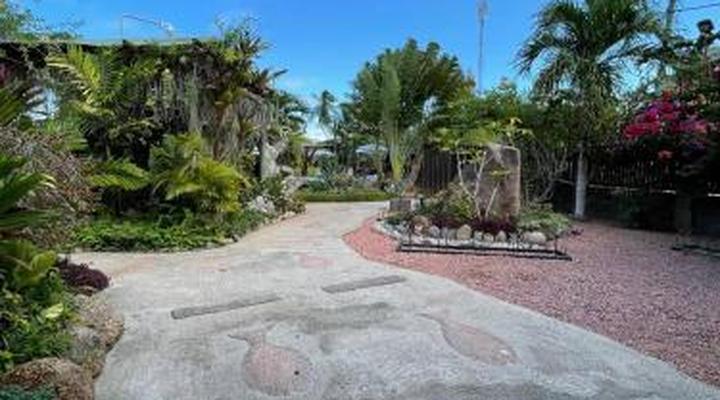 La Digue Holiday Villa