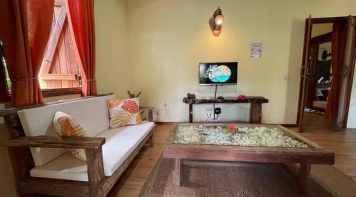 La Digue Holiday Villa