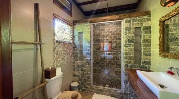 La Digue Holiday Villa