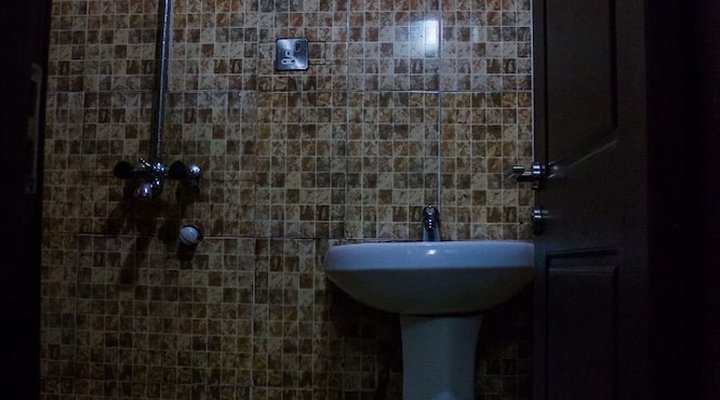 Glasshouse Hotel and Suites