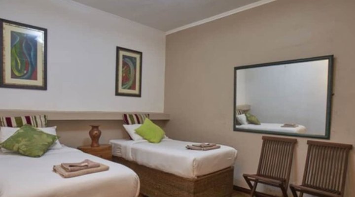 Catembe Gallery Hotel