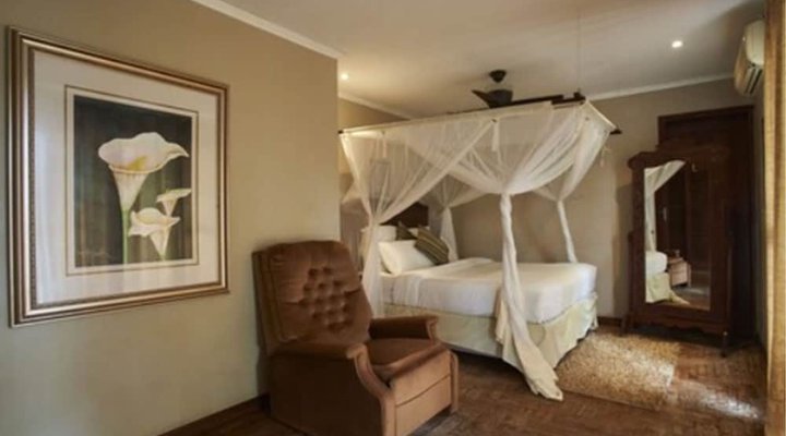 Catembe Gallery Hotel