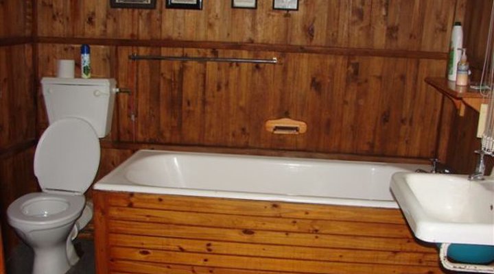 Caravan Lodge