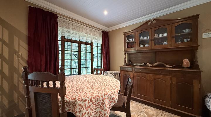 Honeypot Fly Fishing Eco Chalet