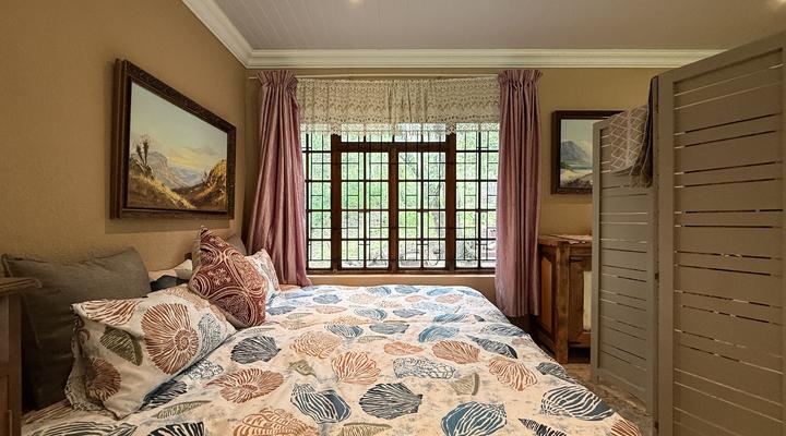 Honeypot Fly Fishing Eco Chalet