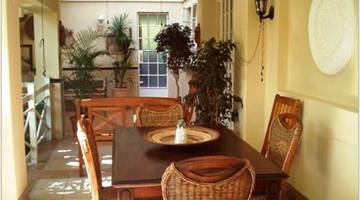 Summerview Guest Lodge