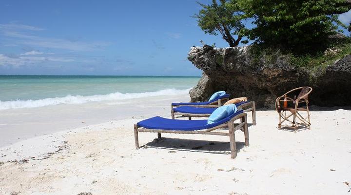 Mbuyuni Beach Village