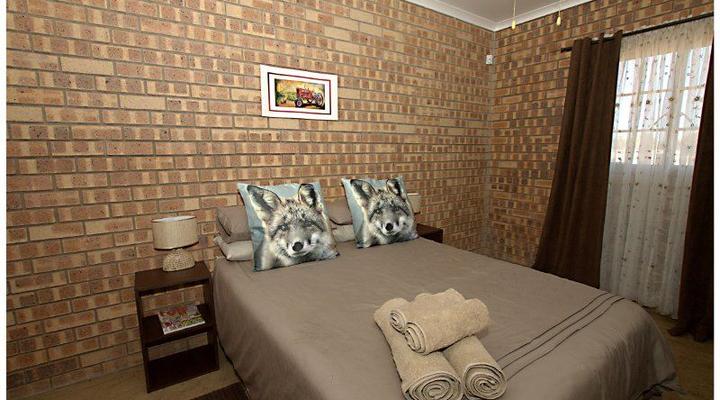 Bietjie Moeg Gastehuis 2