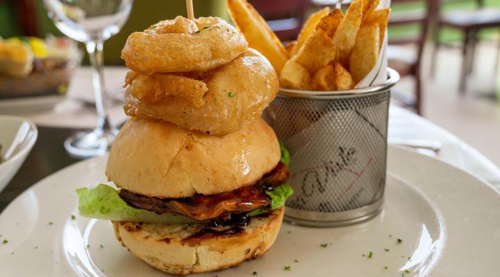 Val du Charron Coach House