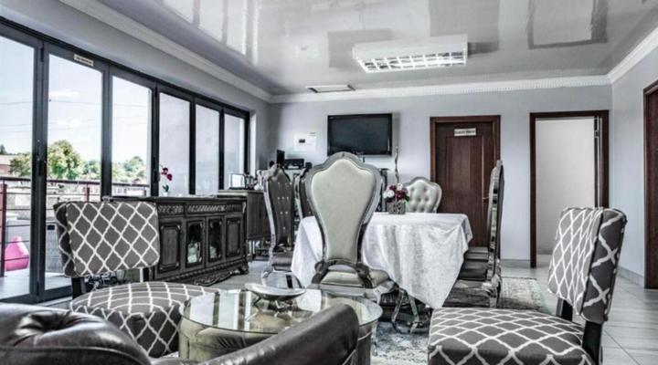 Greenlake Guest House