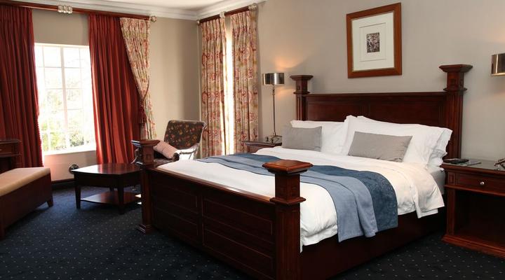 Village Ridge Boutique Hotel