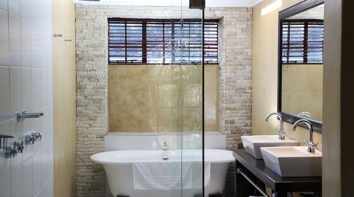 Village Ridge Boutique Hotel