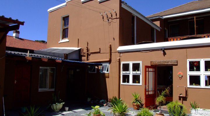 An Ocean Echo Backpackers Lodge