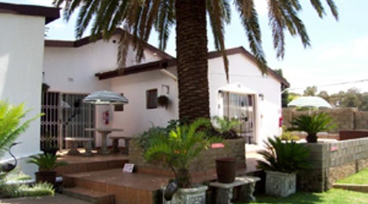 Hawthorn Towers Guest House