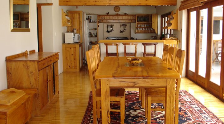 50 College Drive B & B