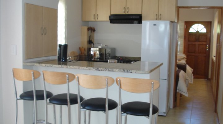 50 College Drive B & B