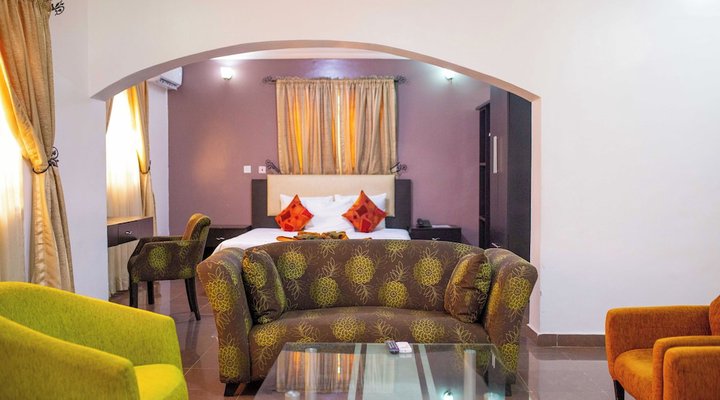 Suru Express Hotel Ikeja