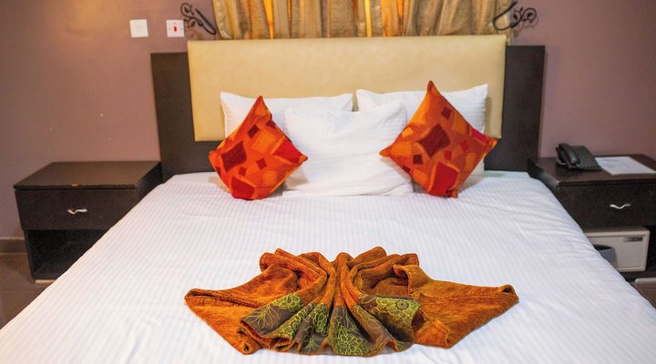 Suru Express Hotel Ikeja